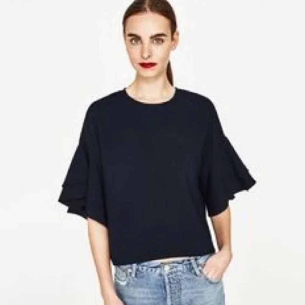 ZARA Woman Elbow Length Ruffle Tiered Flounce Top Size small  navy Oversized